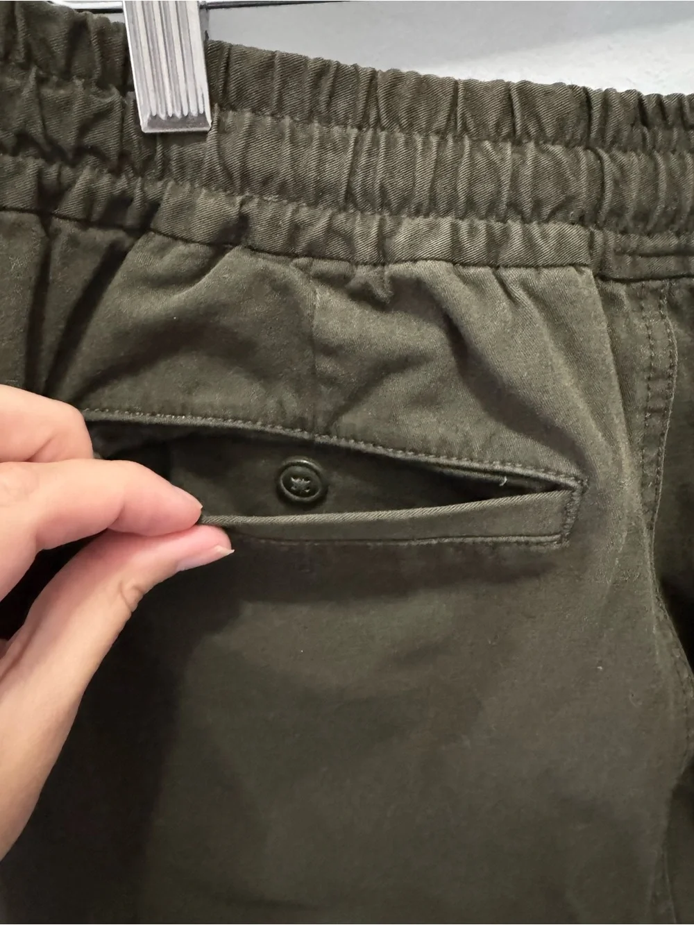 J. Crew Men's Olive Drawstring Joggers